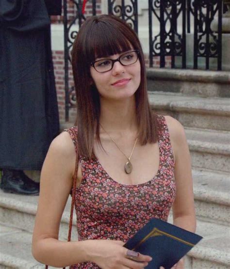 Nerdy Girl Porn Pics & Naked Photos